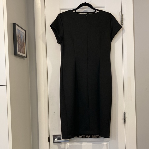 Black dress Size 10 Laura - Picture 3 of 5